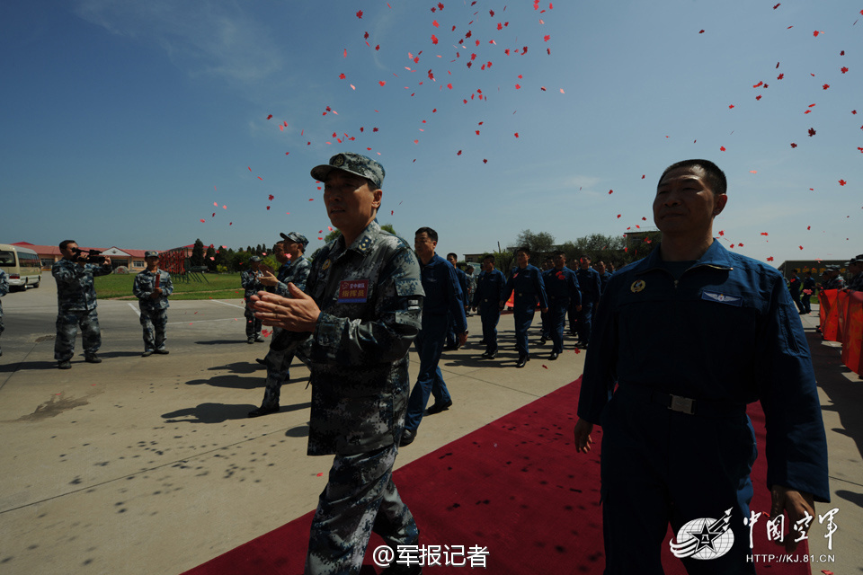 晋源区王郭村无土栽培好“丰”景 瓜果飘香产业旺  